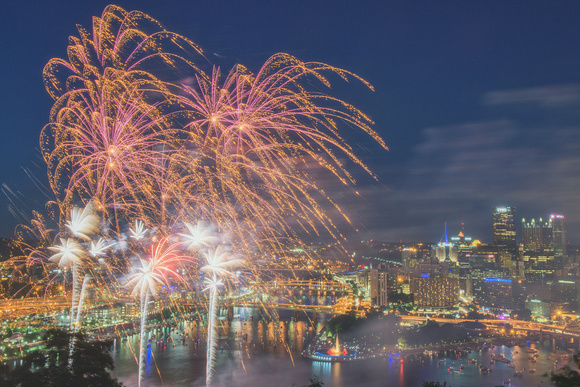 Fireworks explode over Pittsburgh on July 4th 2014